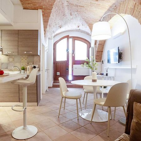 Medieval Flat With Whirlpool Bath Perugia Eksteriør billede